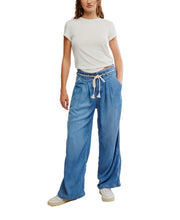 Load image into Gallery viewer, Dakota Cinched Pull On Jeans
