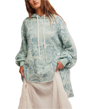 Load image into Gallery viewer, Magpie Sweatshirt
