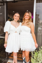 Load image into Gallery viewer, Serilda Dress
