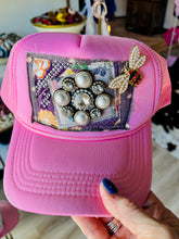Load image into Gallery viewer, Jeweled Trucker Hats
