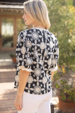 Load image into Gallery viewer, Black and Ivory Lace Textured Top
