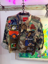 Load image into Gallery viewer, Vintage Camo Patch Jacket - Cropped

