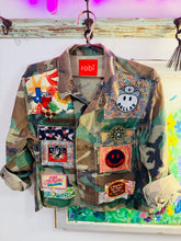 Load image into Gallery viewer, Vintage Camo Patch Jacket - Cropped
