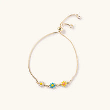 Load image into Gallery viewer, Daisy Chain Slider Bracelet
