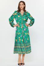 Load image into Gallery viewer, Green Floral Tiered Midi Dress
