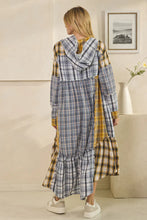 Load image into Gallery viewer, Plaid Duster
