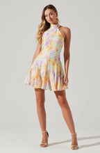 Load image into Gallery viewer, Sommar Halter Dress
