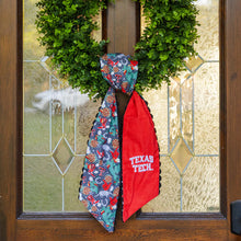 Load image into Gallery viewer, Wreath Scarves
