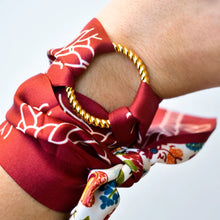 Load image into Gallery viewer, Skinny Scarf Ring

