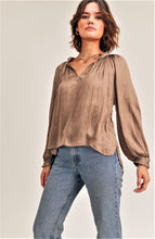 Load image into Gallery viewer, Kendy Blouse
