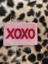 Load image into Gallery viewer, Beaded Coin Purse
