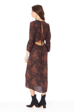 Load image into Gallery viewer, SALE - 3/4 Sleeve Button Front Midi Cinnamon
