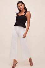 Load image into Gallery viewer, Sweetheart Neck Top
